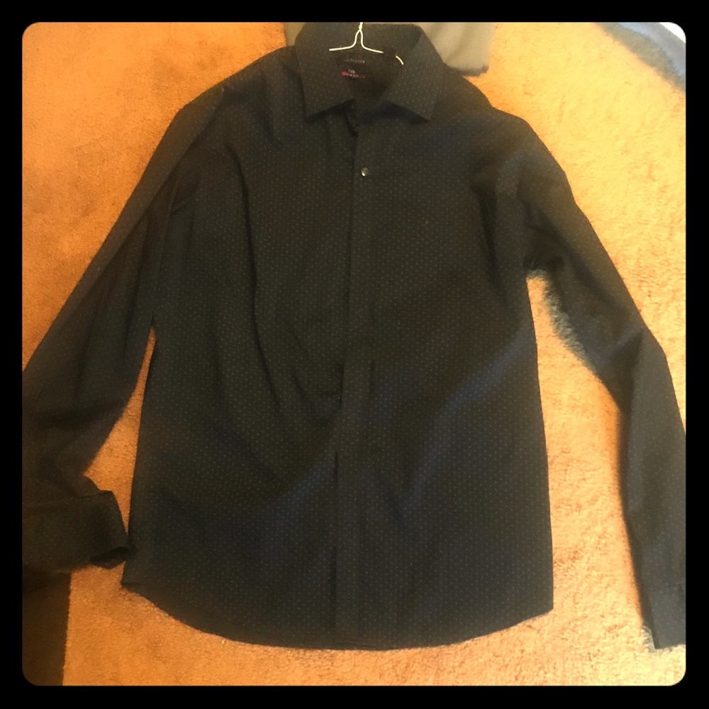 Van Heusen flex slim fit medium dress shirt.